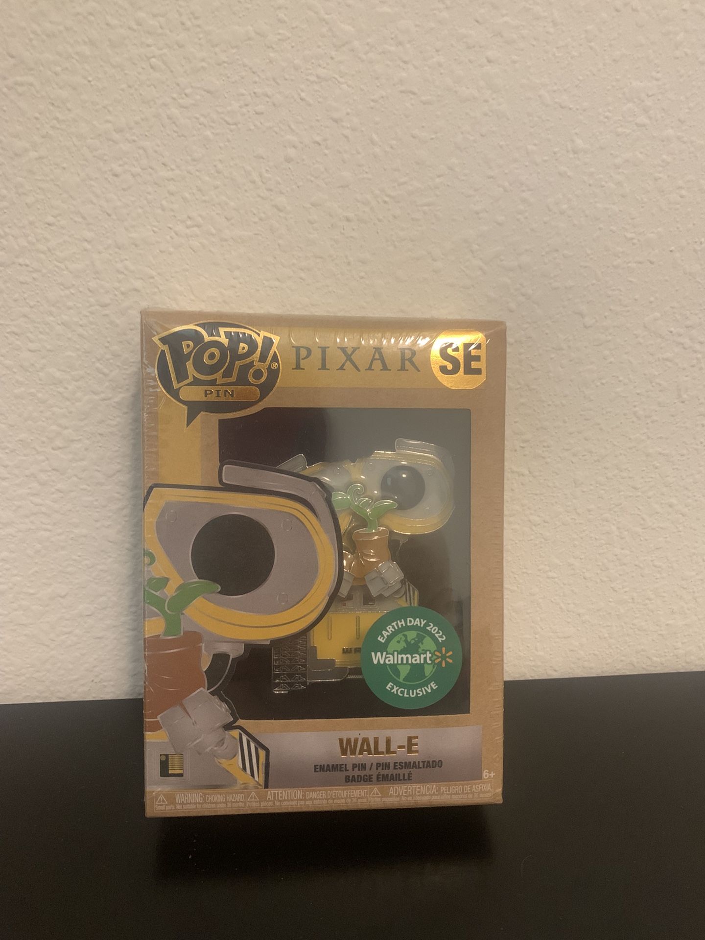 Wall-E Earth Day Pin