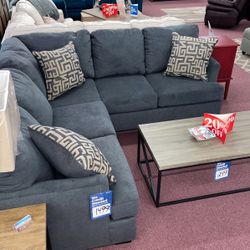 🇺🇸HUGE Ashley Furniture Blowout Sale!🇺🇸 Brand New Sectional W/ Designer Accent Pillows Included! $50 Down Takes It Home Today!