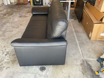 Couch - Black