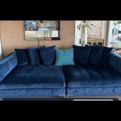Blue deep couches /used like. 