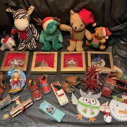 Vintage Christmas Lot Beanie Babies, Santa Ornaments, Cars And Misc Items 