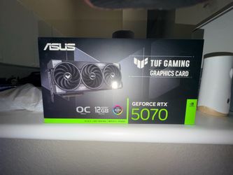 ASUS NVIDIA GeForce RTX 5070 TUF Gaming Overclocked Triple Fan 12GB GDDR7
