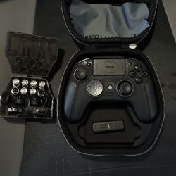 Nacon - Revolution 5 Pro Wireless Controller for PS5, PS4 and PC - Black