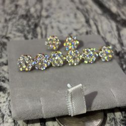 Earring 