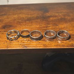 Assortment Of Rings 