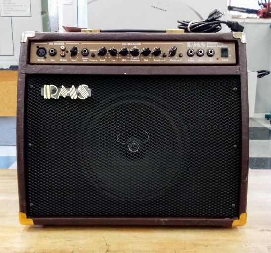 RMS 40 WATT ACOUSTIC GUITAR AMP MODEL RMSAC40