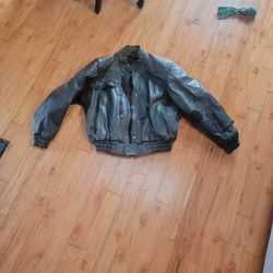 Men's Vent Tech LARGE  Motorcycle Leather Jacket With Braces.