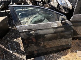 2013-2020 Ford Fusion Front Right Door