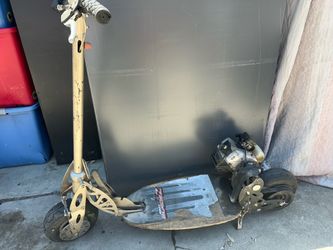 Motorized gas powered scooter needs tune up but works MAKE OFFER