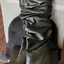 Knee High Boots- Pretty Little Thing