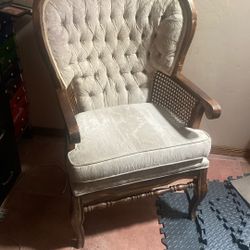 Antique Chair, 20$