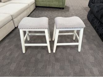 White and gray counter stools (2)