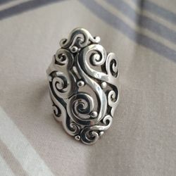James Avery RETIRED Sterling Silver Long Sorrento Scroll Ring