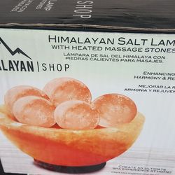 Himalayan salt lamp with heated stones