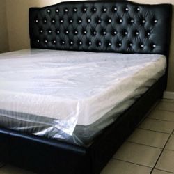 Queen Bed With Bamboo Mattress