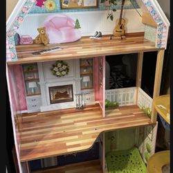 Wooden Barbie House 🏠 