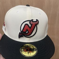 Myfitteds New Jersey devils gradated 30th anniversary size 7 1/8 brand new new era fitted in store exclusive