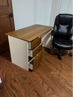 Desk and chair set