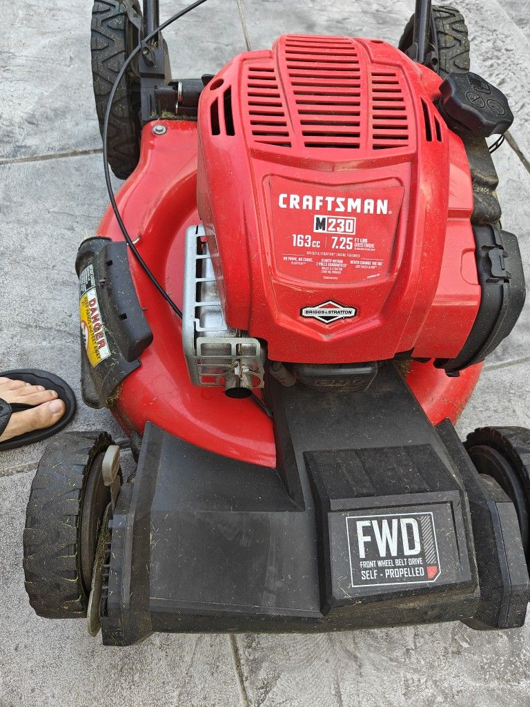 Craftsman M230 21" Mower Self Propelled