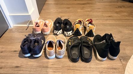 Woman’s shoes Size 8