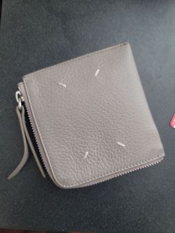 Maison Margiela Four-Stitch Zip Leather Wallet
