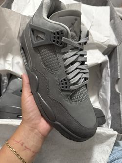 Jordan 4 Retro