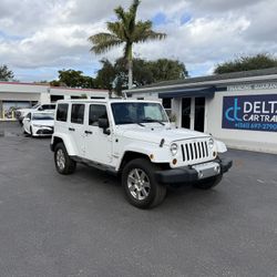 2013 Jeep Wrangler, Sahara