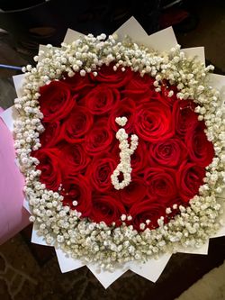 initial bouquet