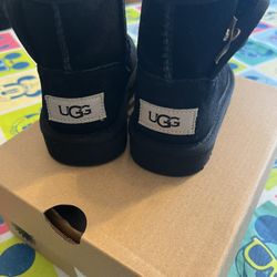 Ugg Toddler / Kids Boots Size 8