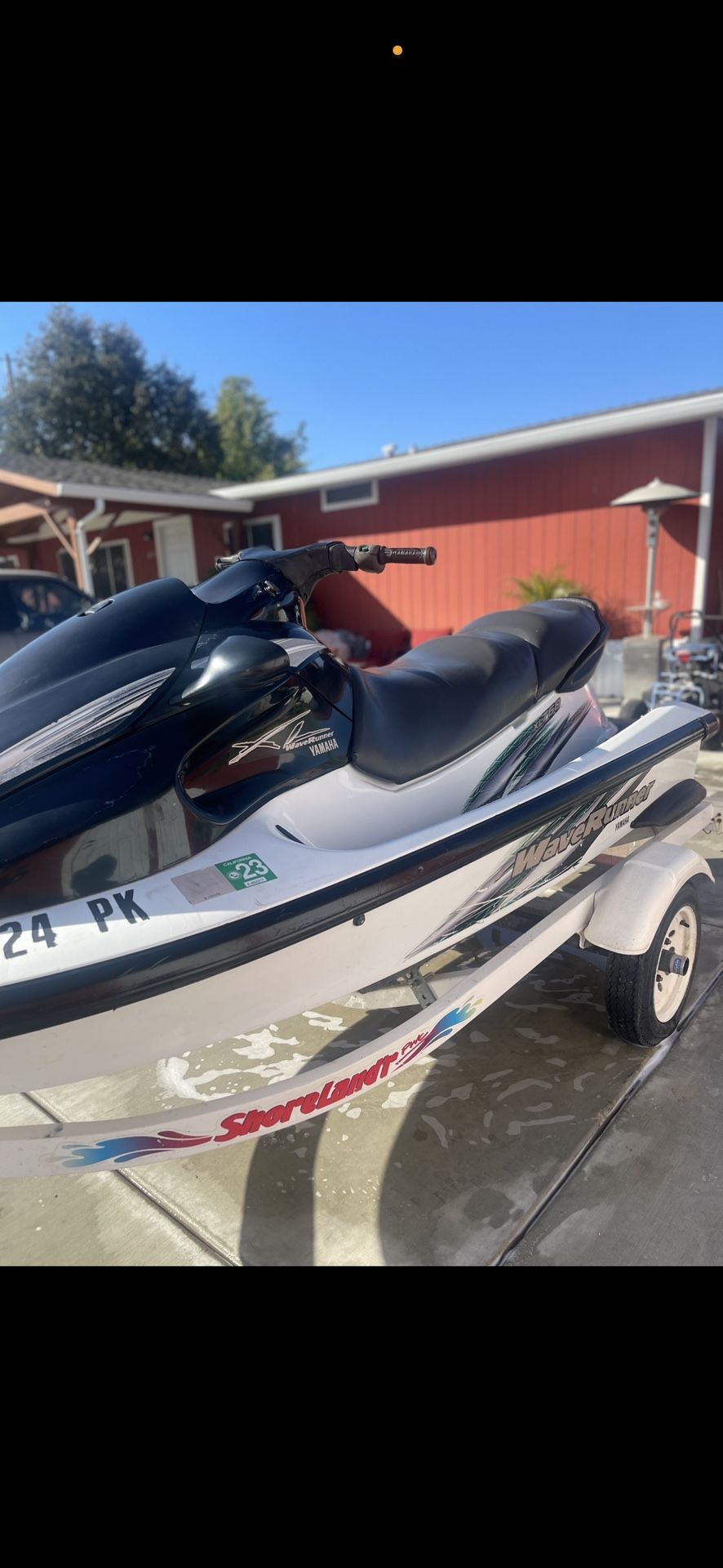 Yamaha WaveRunner XL760 Deluxe Cover – 1998-1999, 3-Seater, Burgundy/Black, Eliteshield