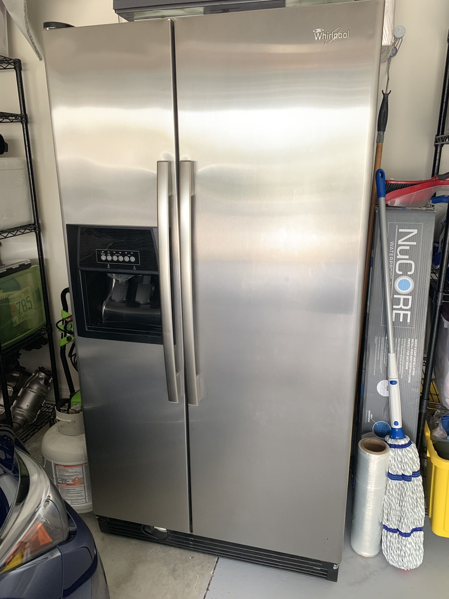 Whirlpool Refrigerator - ED5FVGXWS