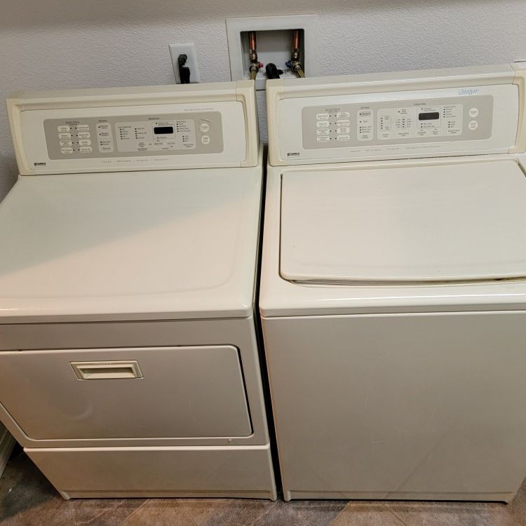 Top Of The Line!!! Heavy Duty, KING SIZE Capacity!!!  Kenmore Elite Washer and Matching Gas Dryer!!! Truly, The Best Of The Best!!! 