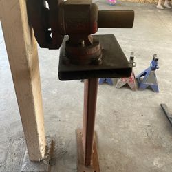 Mechanical vice 
