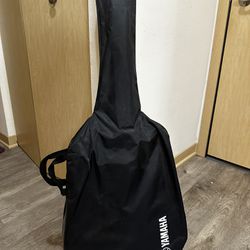 Yamaha FG700S, Guitar