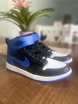 Air Jordan 1 High-Top Sneakers Royal Blue Black White