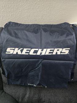 Skechers navy blue drawstring bag