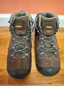 KEEN Men's Flint I Mid Steel Toe Work Boots- Size 9