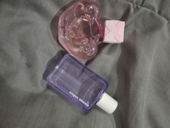 Mini Ariana Grande perfumes