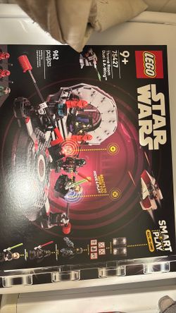LEGO Star Wars 75421 Throne Room Duel & A-Wing (962 pieces)