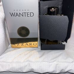 Wanted Azzaro 