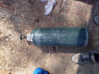Empty Nitrogen/Helium/co2 Tank with Valve