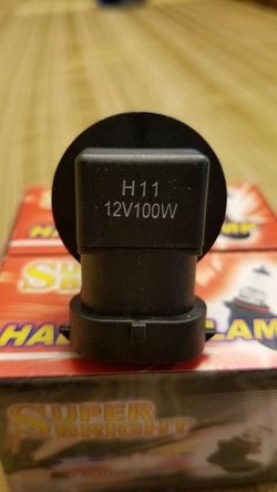 H11 lowbeam head light Tahoe Yukon xl Suburban Chevy GMC Silverado Sierra