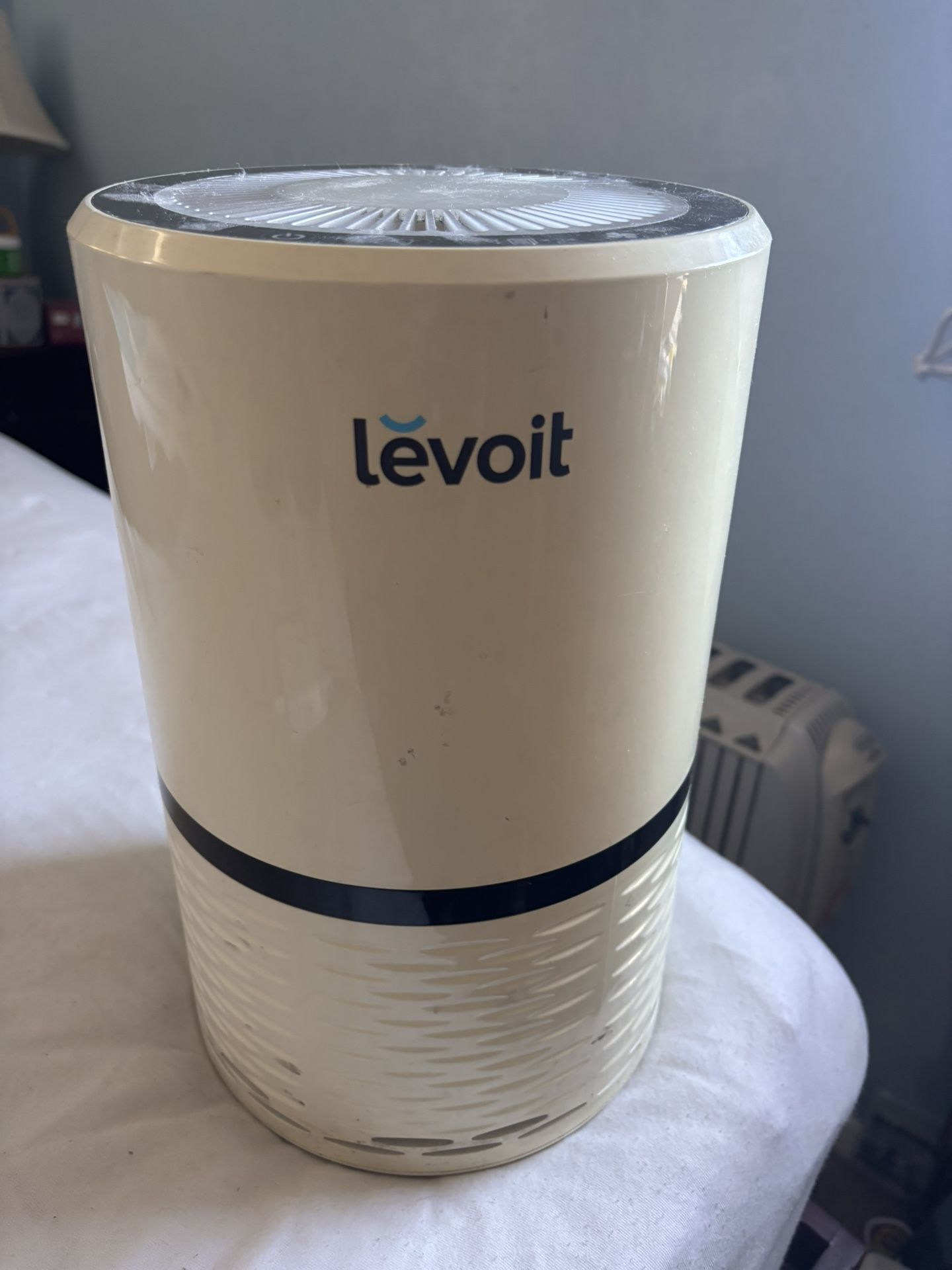 Levoit Compact HEPA Air Purifier LV-H132