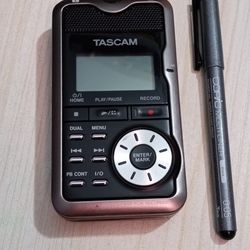 Tascam Dr2 D Linear Digital Recorder Dual 