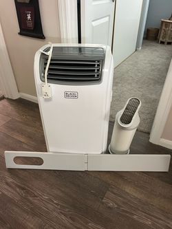 PORTABLE A/C UNIT EXCELLENT CONDITION