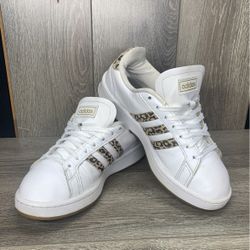 Adidas Cheetah Print Size 8 Shoes.