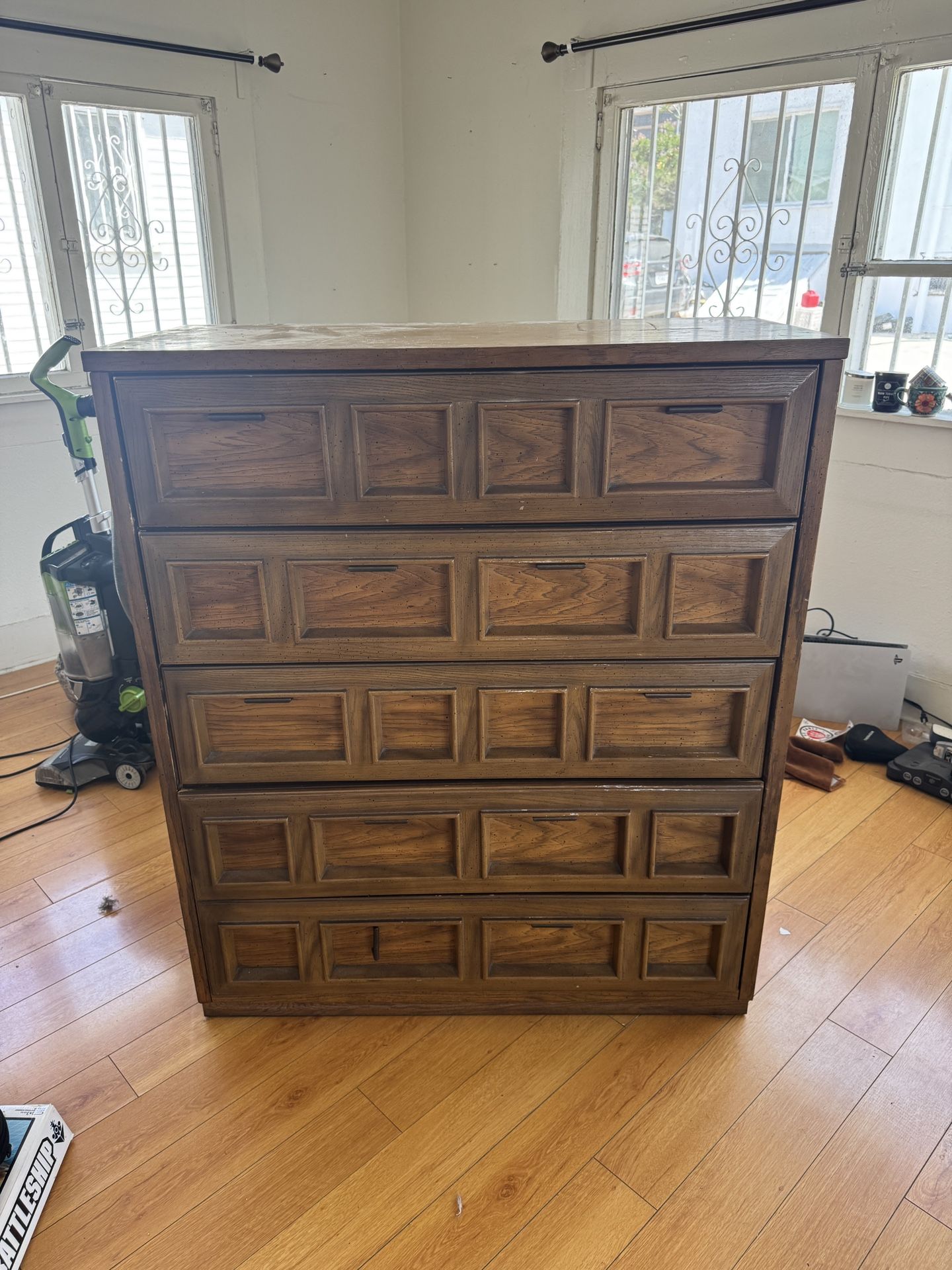 dresser