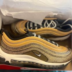 Gold Air Max 97