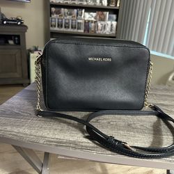 Michael Kors Jet set large crossbody