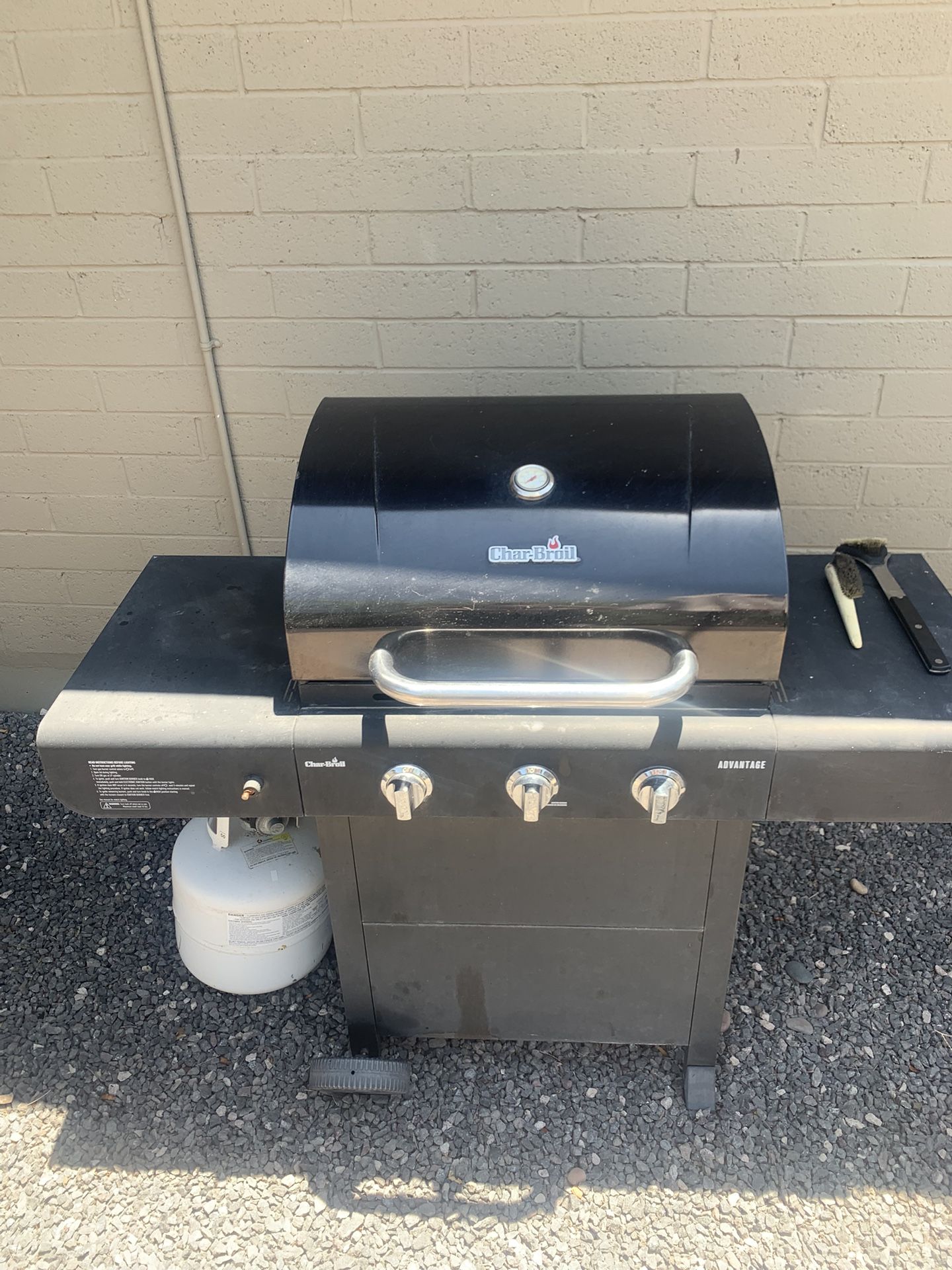 BBQ Charbroil Grill